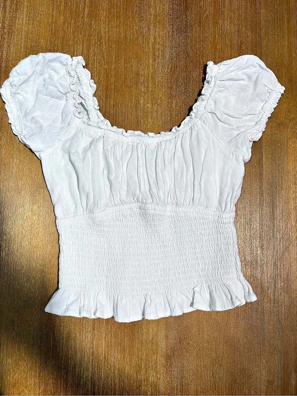Hollister White Smocked Puff Sleeve Cropped Blouse